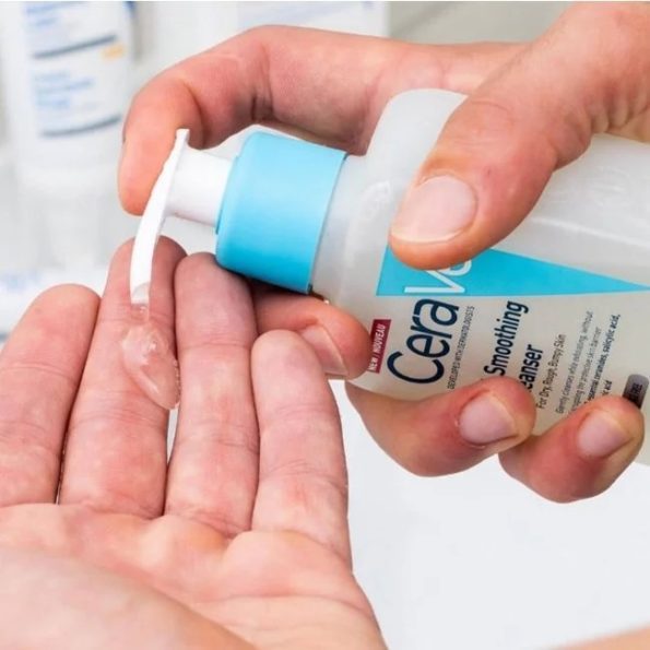 CeraVe SA Smoothing Cleanser